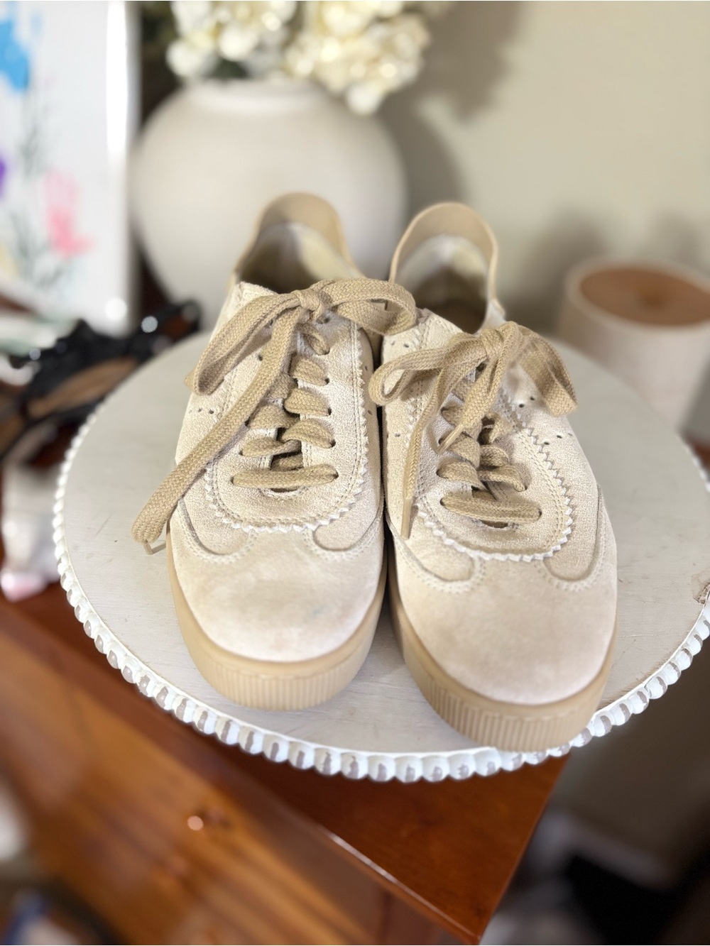 Pedro Garcia cream & tan sneakers